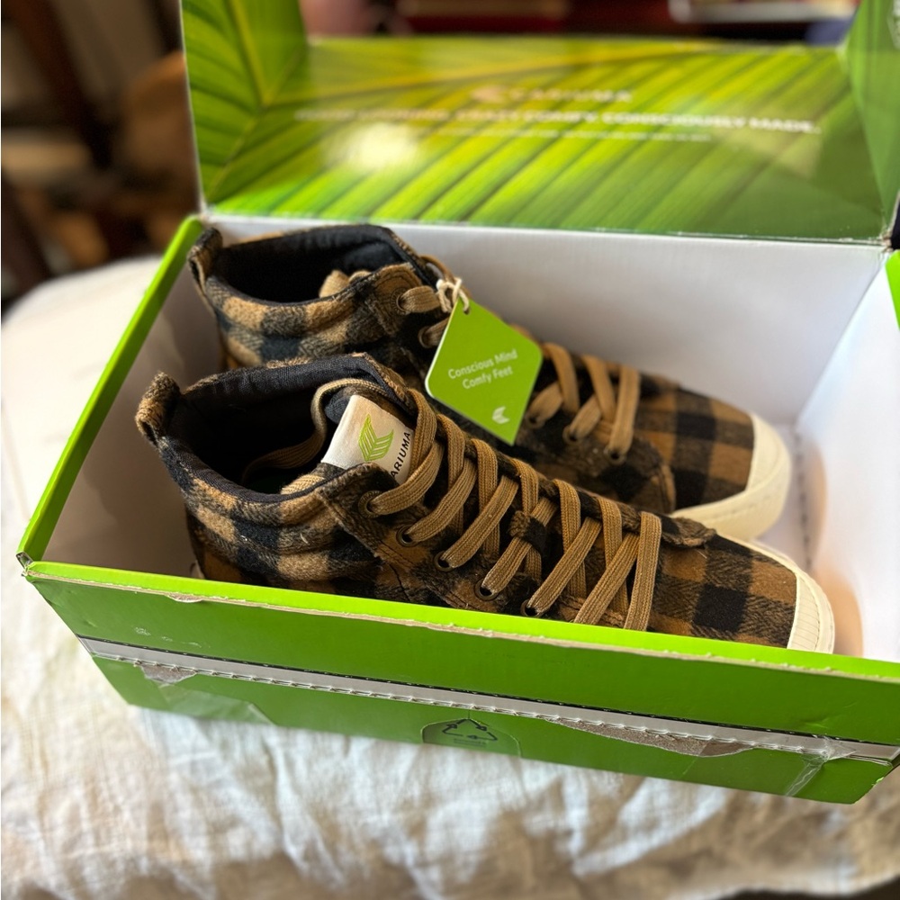 Plaid High-Top womens Shoes by Cariuma